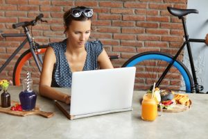 Cum să crești traficul organic al unui magazin online fără reclame plătite