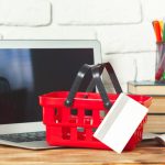 Cum să alegi platforma potrivită pentru un magazin online la început de drum