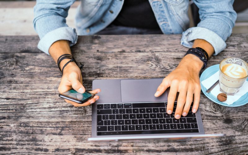 Cele mai căutate servicii digitale pe care le poți vinde online