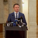 Schimbări importante pregătite pentru români. Actele și înmatriculările ar putea fi rezolvate la același ghișeu